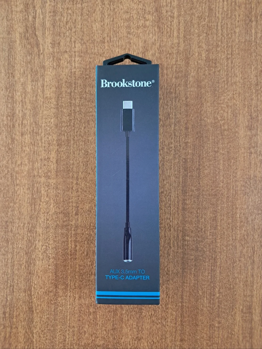New Brookstone Aux 3.5 MM To Type C Adapter 6 Inch Electronics Phone